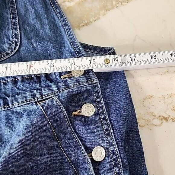 Gap Small jean shortalls cutoff overalls 33" waist 7" inseam Womens Small - Picture 6 of 7